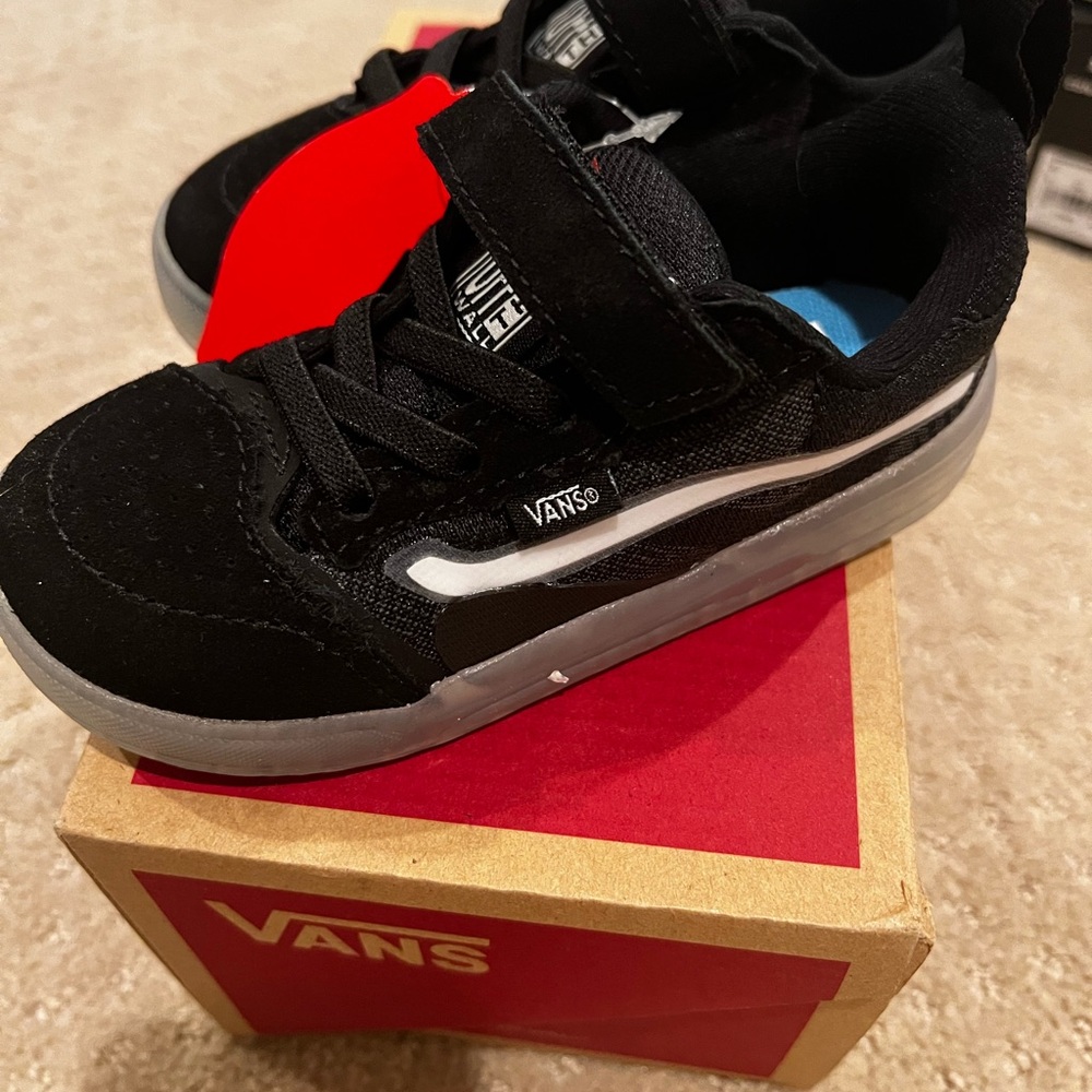 Vans toddler shoes black